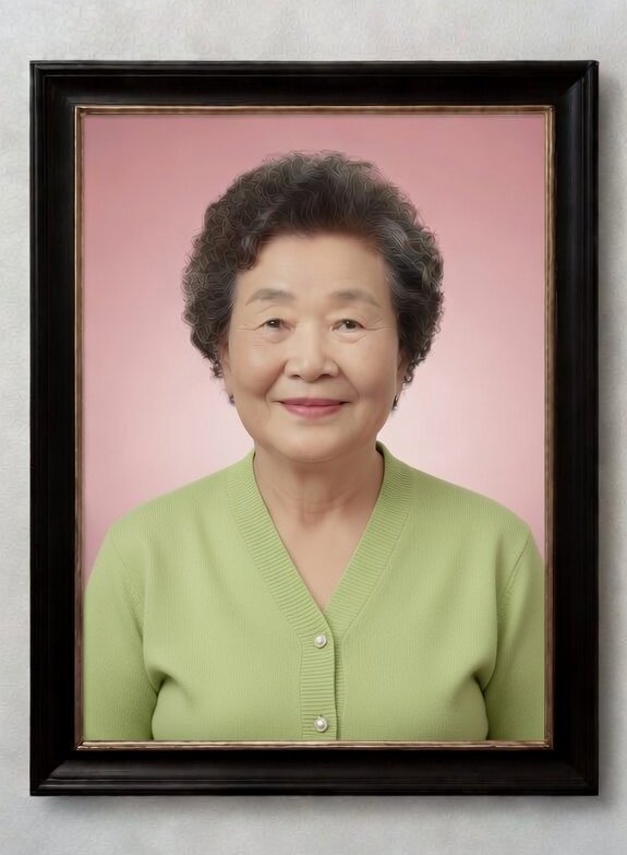 가디건 영정사진